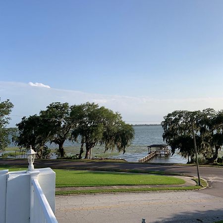 2 Bedroom Apartment Auburndale Exterior photo