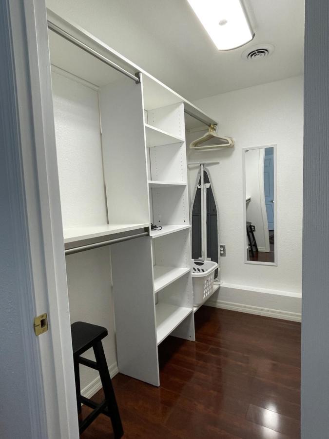2 Bedroom Apartment Auburndale Exterior photo